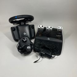 Logitech G923 Racing Steering Wheel & Pedal PS4/PS5 841-000059