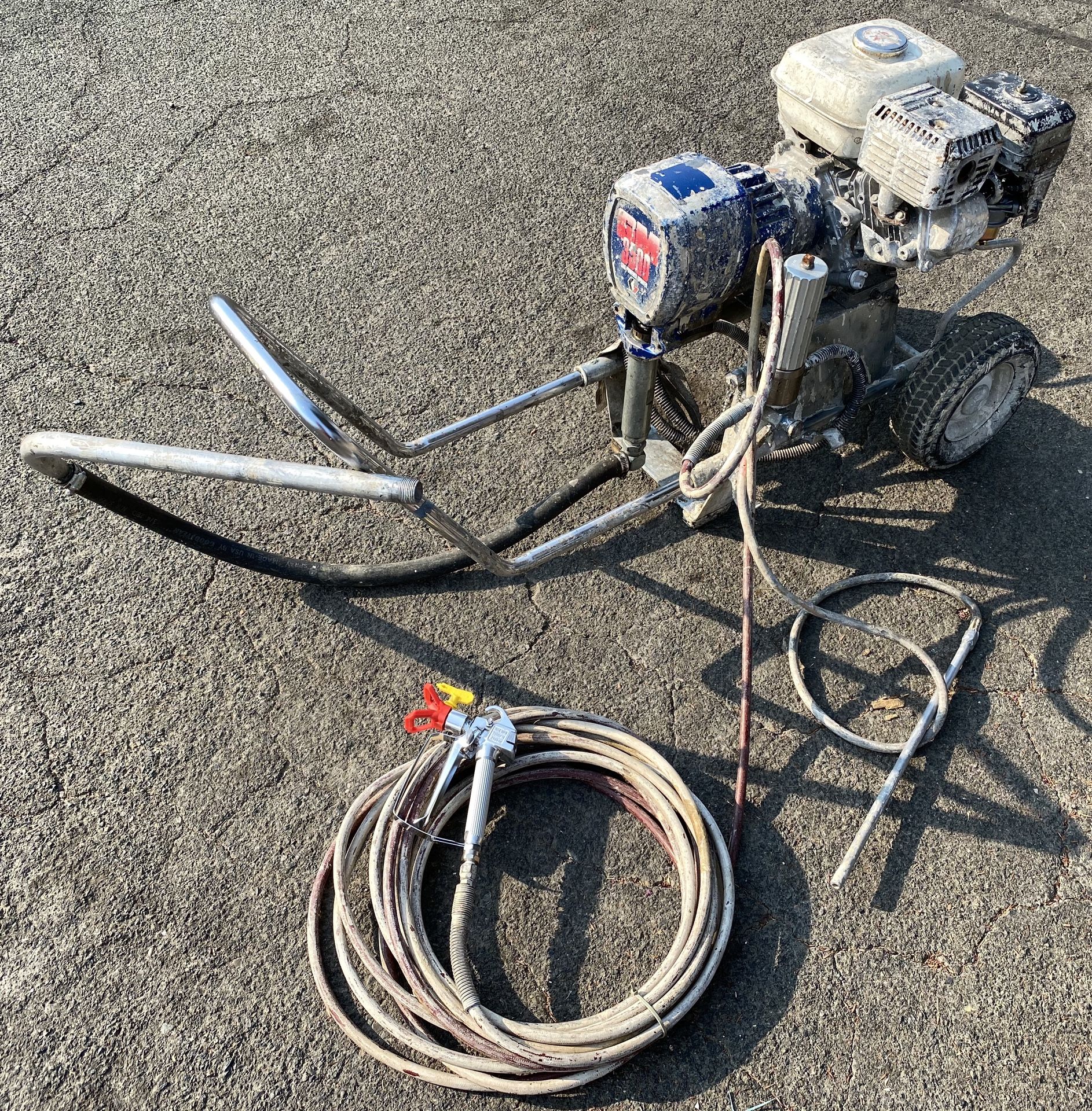 Graco GM3500 Gas Airless Paint Sprayer and Gun (Works Good)