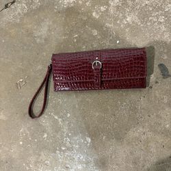 Women’s wristlet wallet