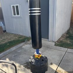 boxing bag free stand