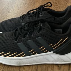 ADIDAS QUEST STAR SHOES