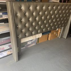 King Bed Headboard With Wheeled Frame