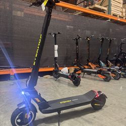 Korean version of high-end electric scooter