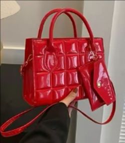 NEW CROSSBODY PURSE
