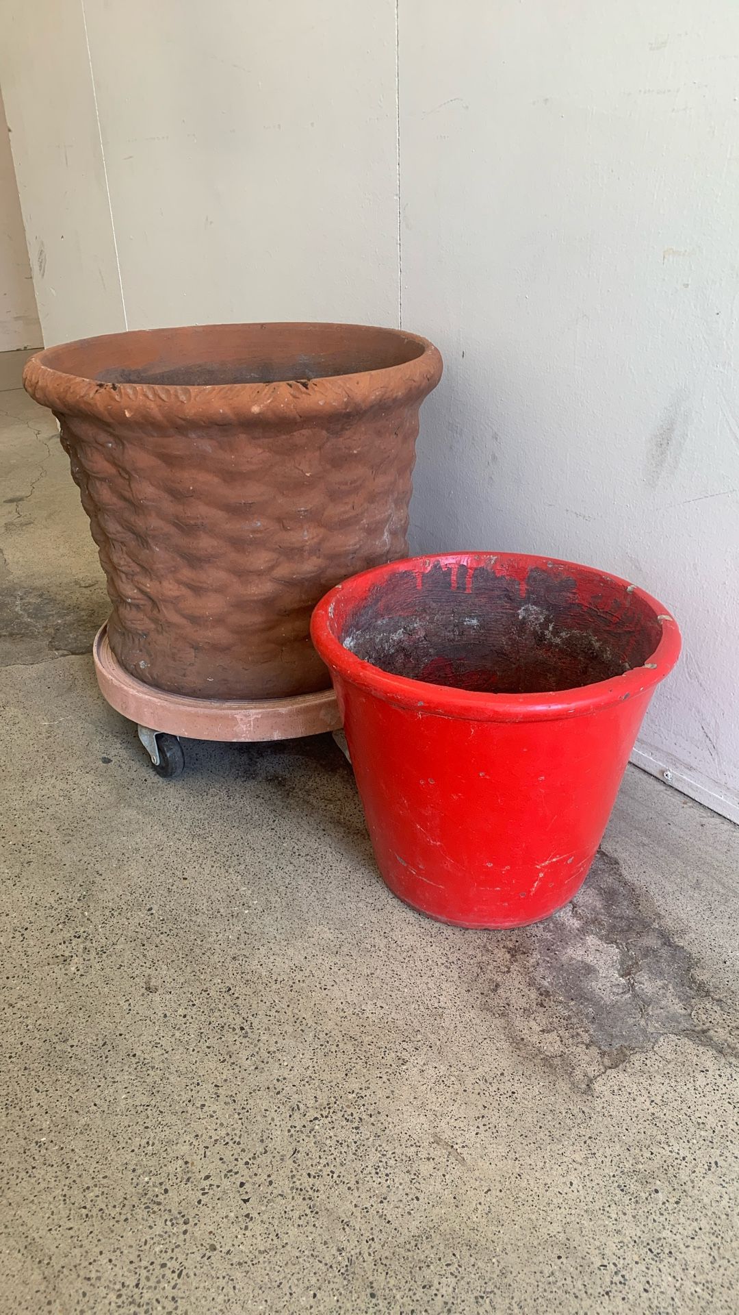 2 Flower Pot 16” And 10”