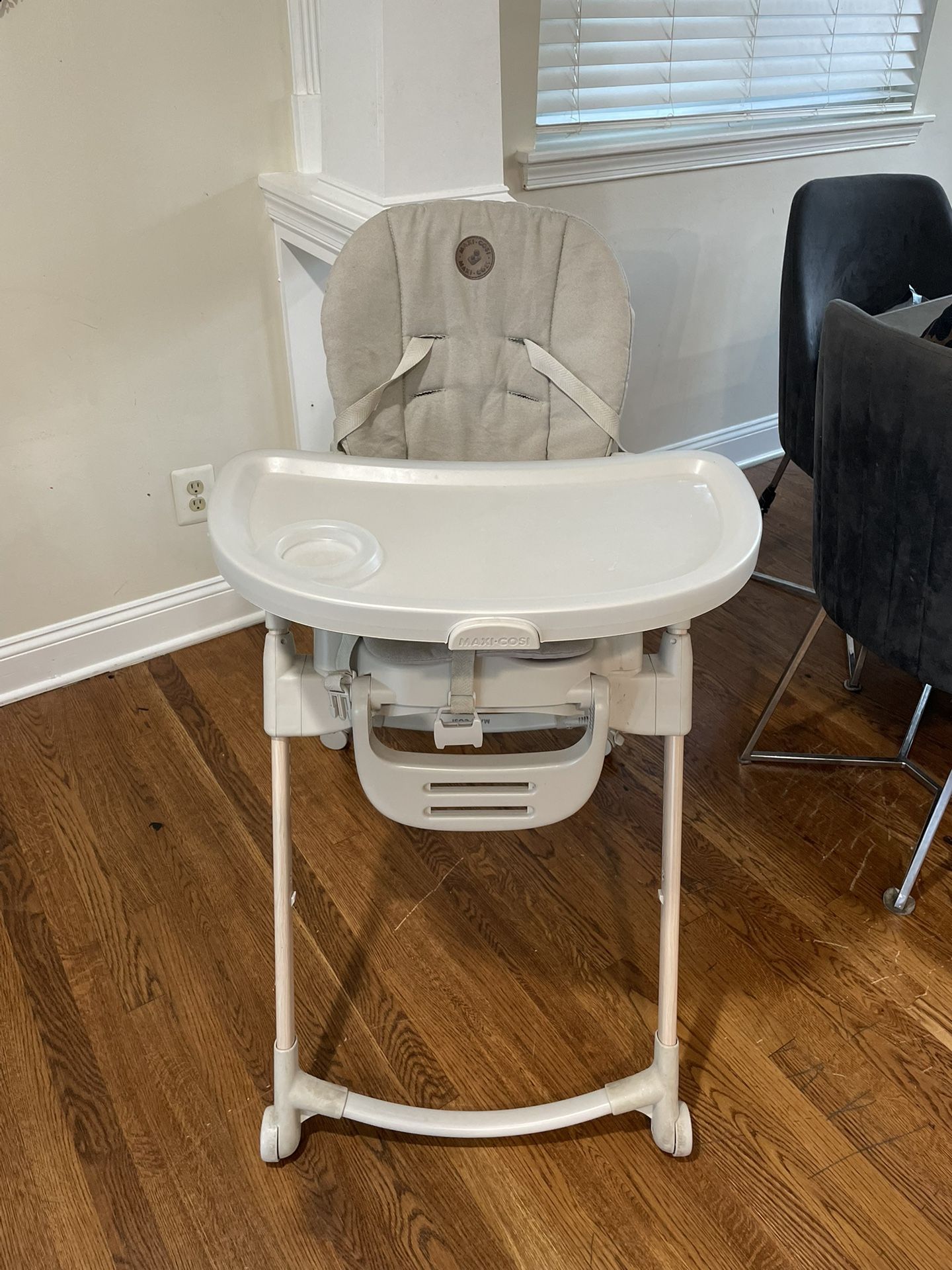 Maxi Cosi High chair 