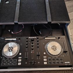 Numark Pro 3 - With case 