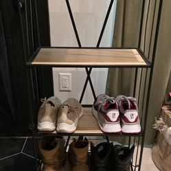 Shoe Rack With Hinge Shelves 