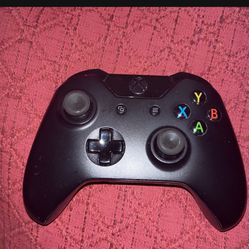 Black Microsoft Xbox One Controller