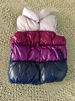 VGUC 4T Old Navy Lined Purple Ombré Puffer Vest