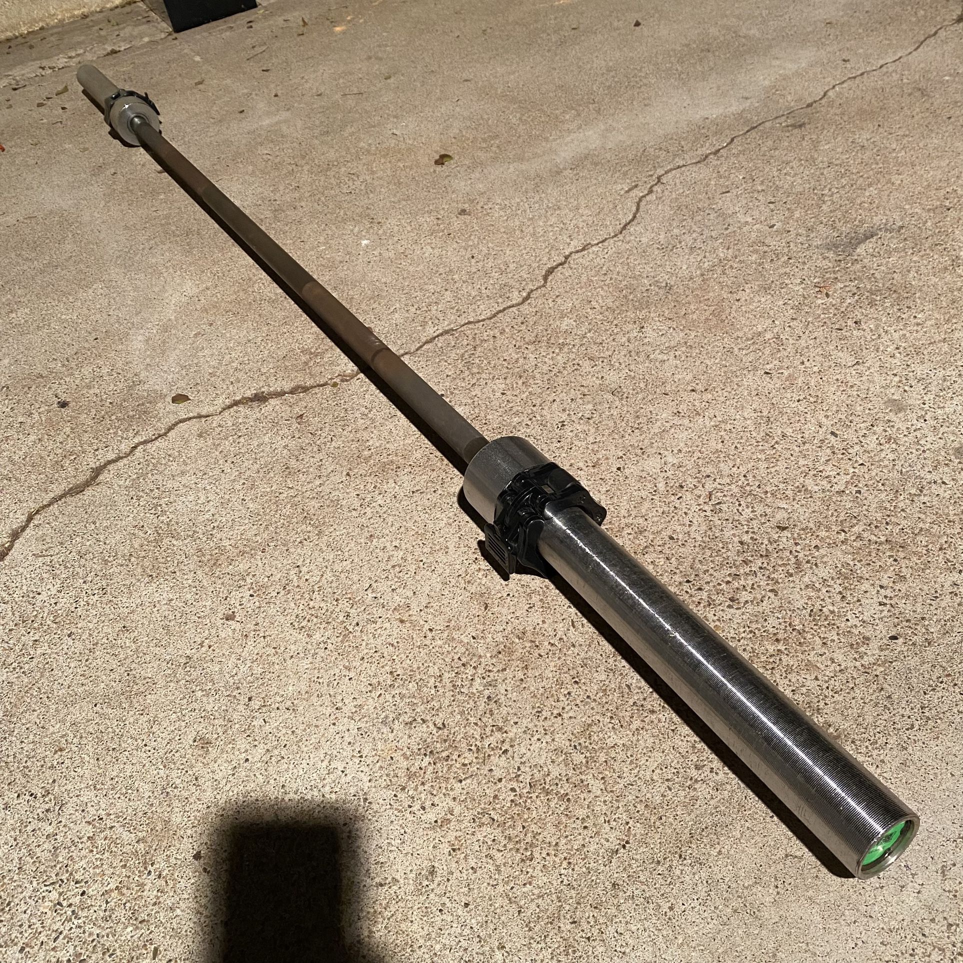 Cap Beast 45lb Olympic Barbell 7ft With Clamps