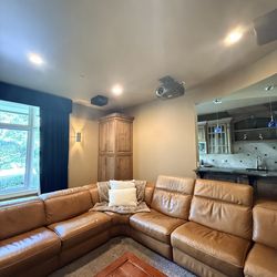 Italian leather sofa 13x10 feet