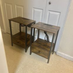 2 Wooden Nighstands