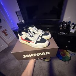 Travis Scott Trainers University Red Size 10.5