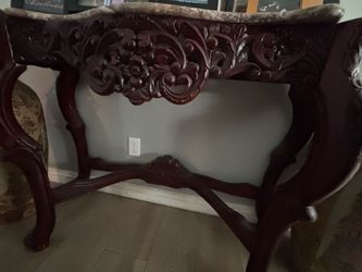 Decorative table