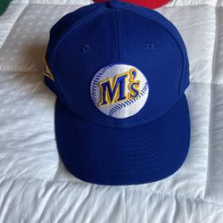 Size 7 1/2 Seattle Mariners New Era Fitted 