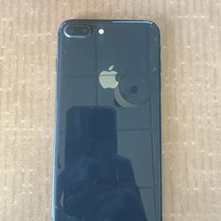 iPhone 8 Plus 