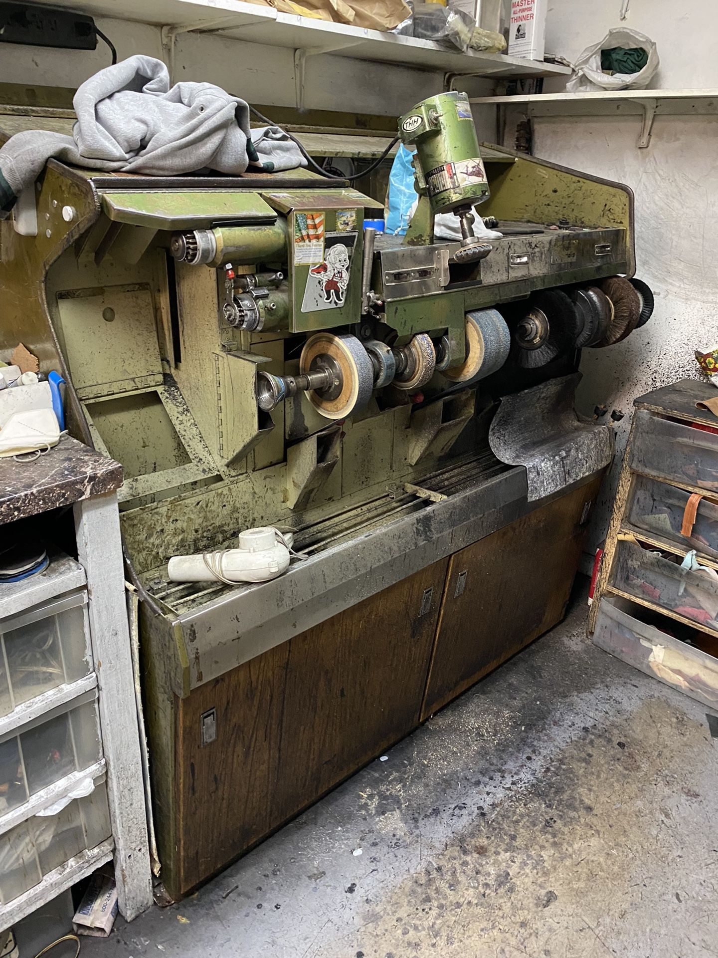 Shoe repair machine for sale