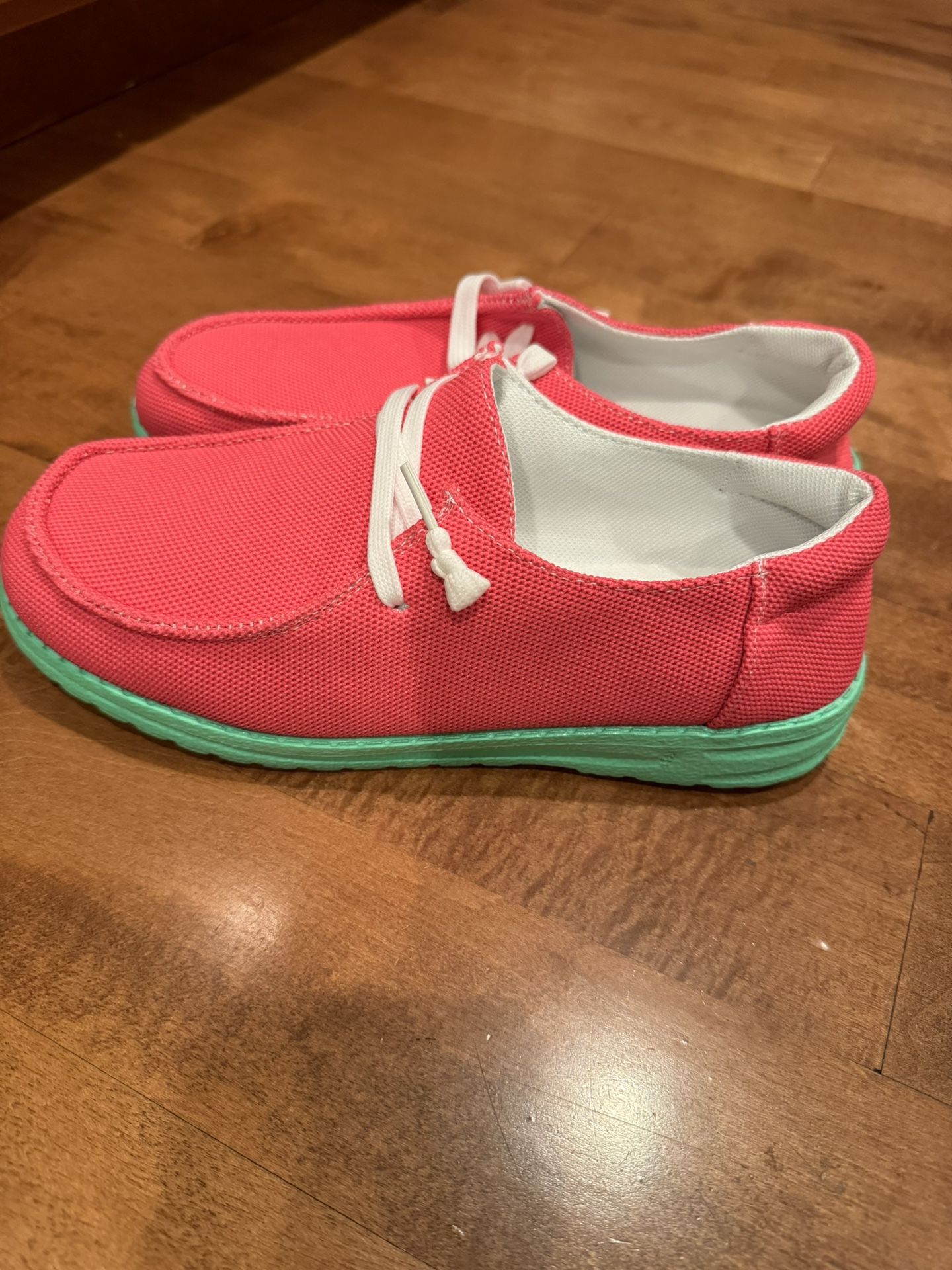 Woman’s New Boutique Neon Canvas Sneakers Shipping Available