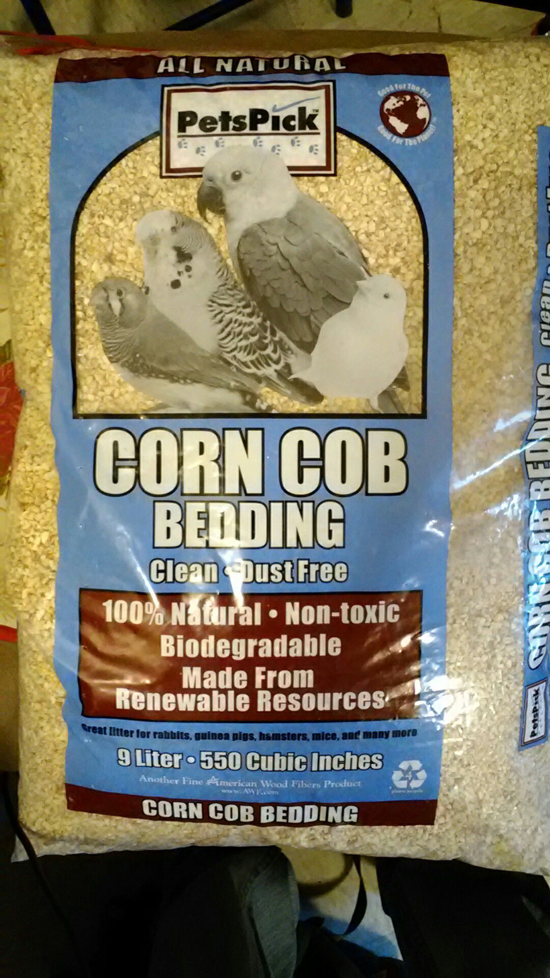 PetsPick Corn Cob Bedding 9 Liter