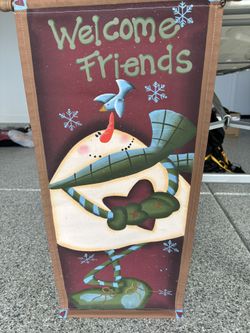 Holiday Welcome Hanger