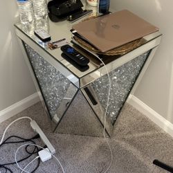 Diamond End Table 