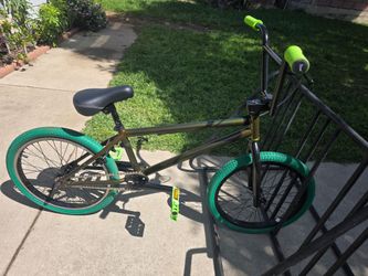 Fit Bike Co BMX