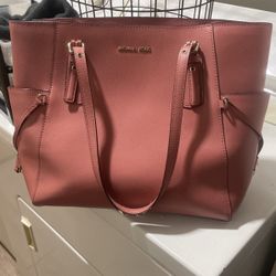 Michael Kors Rose Gold Purse