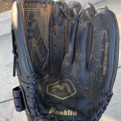 Franklin Baseball / Softball  Size 13”