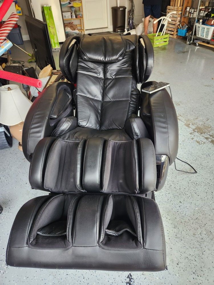 Daiwa Relax 2 Zero 3D Massage Chair