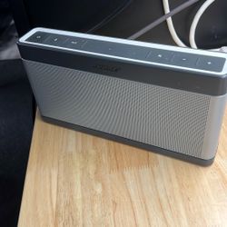 Bose Soundlink 3