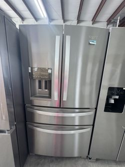Refrigerator 
