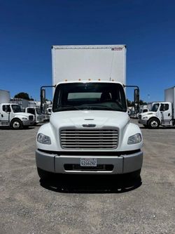 2018 Freightliner M2 106