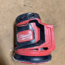 Milwaukee M18 Random Orbit Sander
