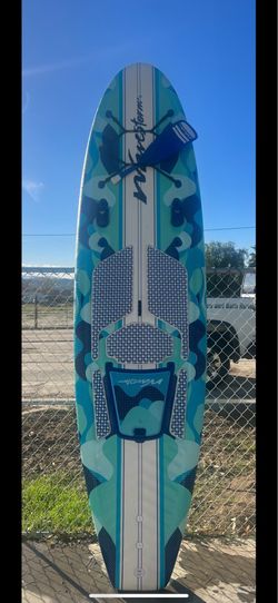 paddle board