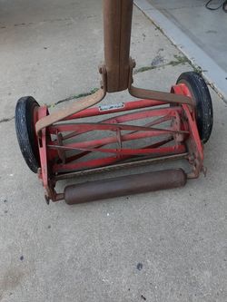 Push lawnmower