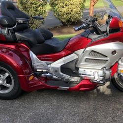 2012 Honda Red Wing Trike Motorcycle