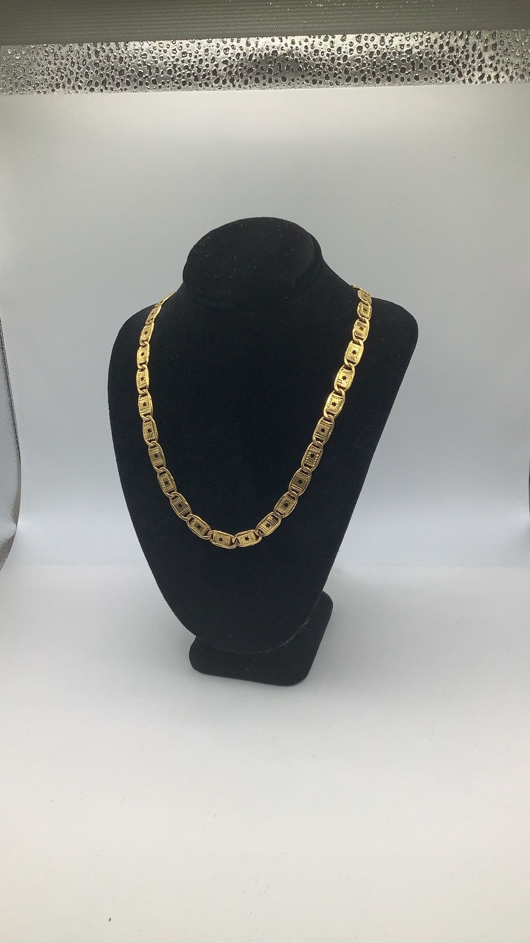 22K Gucci Link Necklace