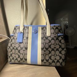 COACH TOTE