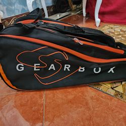Gearbox bag + 8 Racquetball Racquets!!!