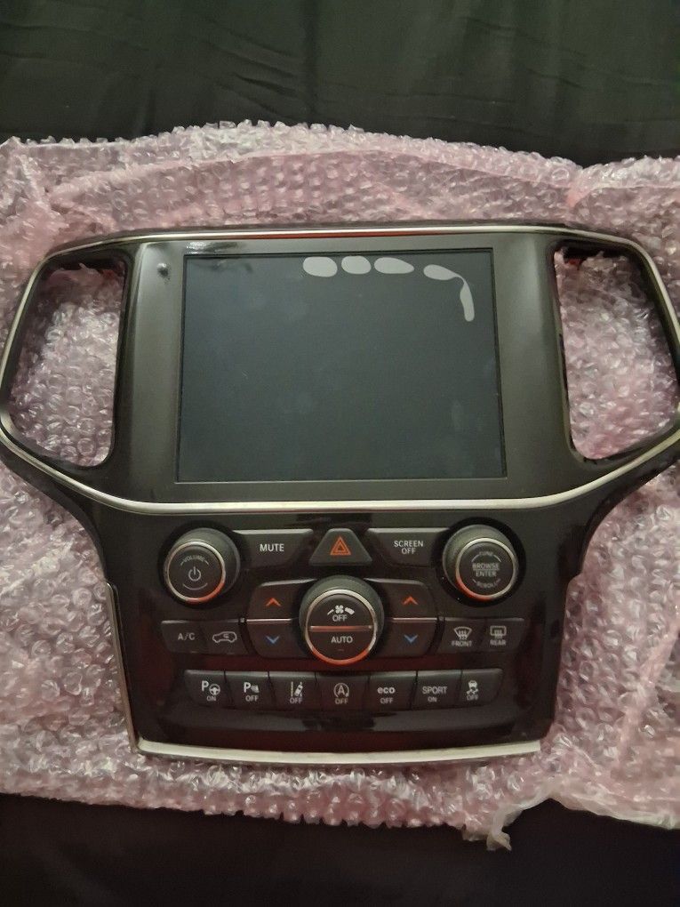 2020 JEEP GRAND CHEROKEE RADIO DASH INFO DISPLAY SCREEN AC OEM 68455868AA