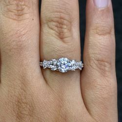 14K Cubic Zirconia White Gold Ring