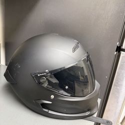 Ruroc helmet