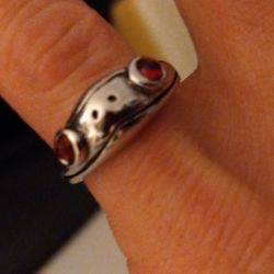 (ribbit 🐸 ribbit) FROG Ring adjustable Size
