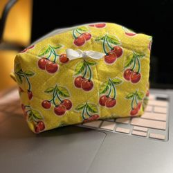 Handmade Quilted Makeup Bag – Cherry Print 🍒