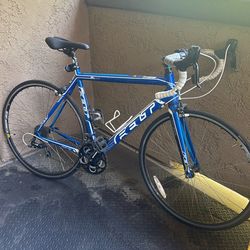 Felt F85 road bike. 56cm