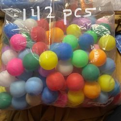New 142 pcs Ping Pong balls different colors. Cash Only
