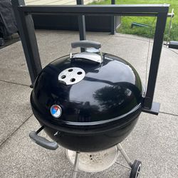 Weber Kettle With Santa Maria Style Attachment