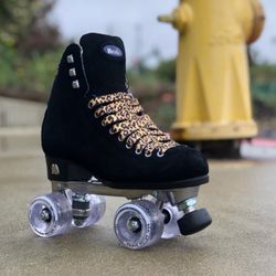 Moxi Roller Skates Black Suede Leopard Laces