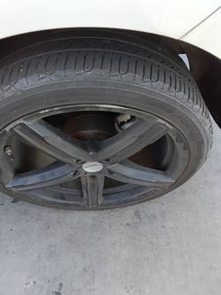 Vision Wheel with Yokohama Tire